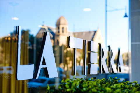 La Tierra Restaurant & Bar - Restaurants Sydney 1