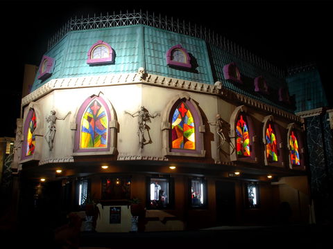 Dracula's Cabaret - Restaurants Sydney 1