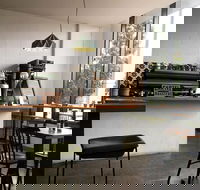 The Retreat Hotel - Restaurants Sydney