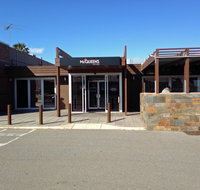 McQueens Tavern  Gaming - Restaurants Sydney