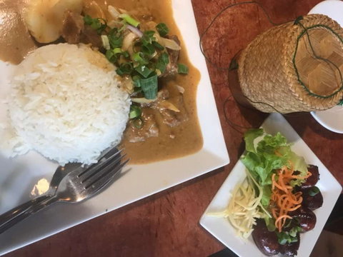 Sumbaijai Thai Esan - Restaurants Sydney 0