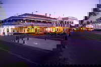 Jens Town Hall Hotel