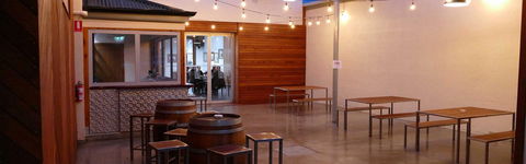 Jens Town Hall Hotel - Restaurants Sydney 2