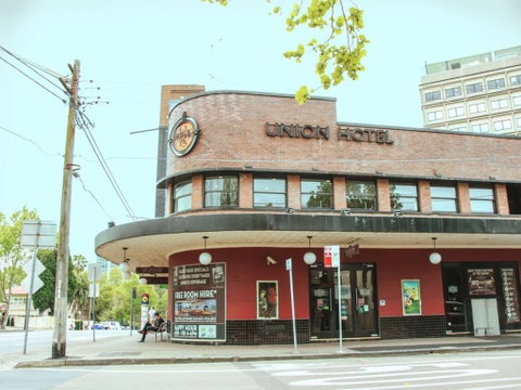 The Union Hotel (Le Bistro) - Restaurants Sydney 0