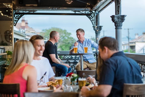 Commercial Hotel Morpeth - Restaurants Sydney 1