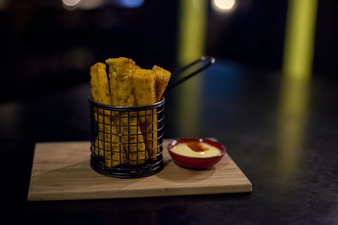 Yarra Flats Take Away - Restaurants Sydney 0