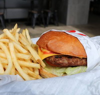 Carl's Jr. - Beenleigh - Restaurants Sydney