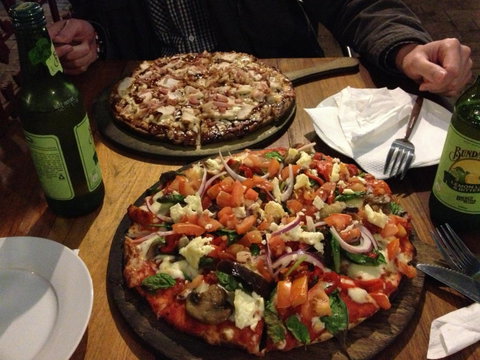 Morpeth Woodfire Pizza And Indian Delicacies - Restaurants Sydney 1