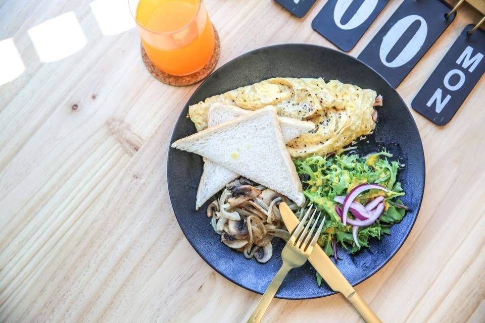 Ocean Str-Eats Cafe Banksmeadow