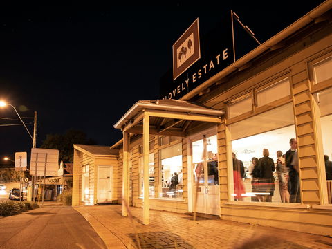 Clovely Estate City Cellar Door - Restaurants Sydney 0