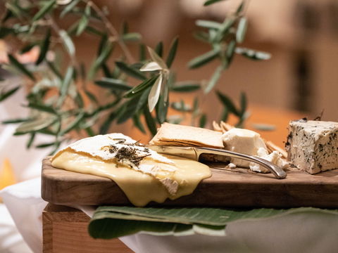 Clovely Estate City Cellar Door - Restaurants Sydney 1