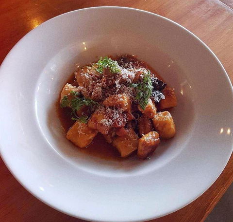 5 Little Pigs - Restaurants Sydney 0