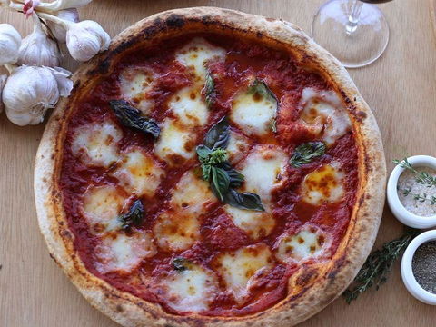 Gem Cottage - Restaurants Sydney 5