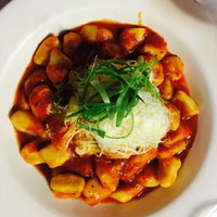 Anna's