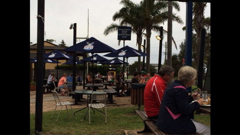 Shoalhaven Heads Hotel - Restaurants Sydney 0