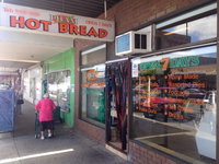 Pham Hot Bread