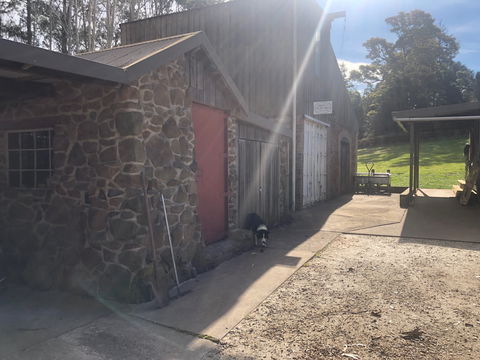 Wilmot Hills Orchard & Distillery - Restaurants Sydney 1