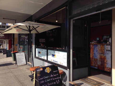 B-Line Cafe - Restaurants Sydney 0