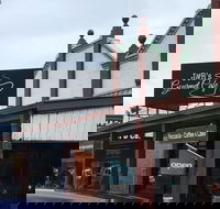 J and B's Gourmet Caf - Restaurants Sydney