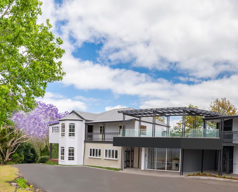 The Glasshouse And Bergin Lounge At Clouds Montville - Restaurants Sydney 0