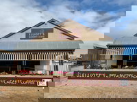 Elliott's Bakery  Cafe
