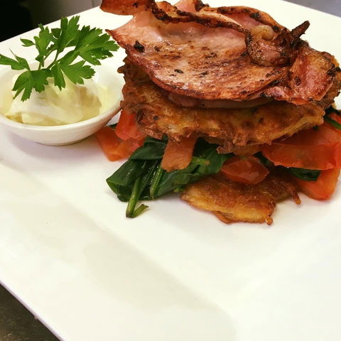 Cruze Lounge - Restaurants Sydney 0