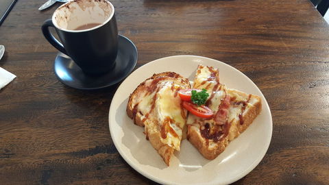 Grindstone Coffee House - Restaurants Sydney 0