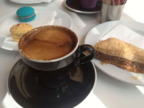 Strawberry Thief Patisserie - Restaurants Sydney 0