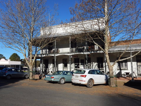 Bowning Hotel Dining - Restaurants Sydney 1