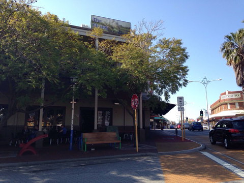 Defectors Bar - Restaurants Sydney 0