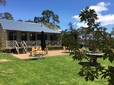 Mortimer's Wines Schoolhouse Cellar Door - Restaurants Sydney 0