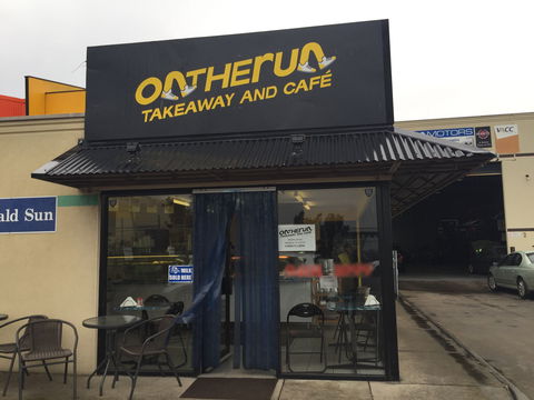 On The Run Takeaway And Cafe - Restaurants Sydney 0