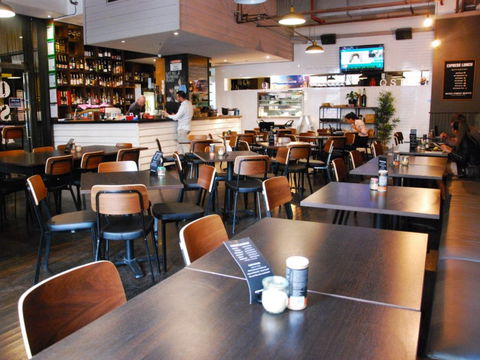 Queen Street Rescue - Restaurants Sydney 0