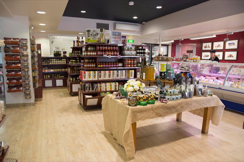 Knights Meats And Deli - Restaurants Sydney 1