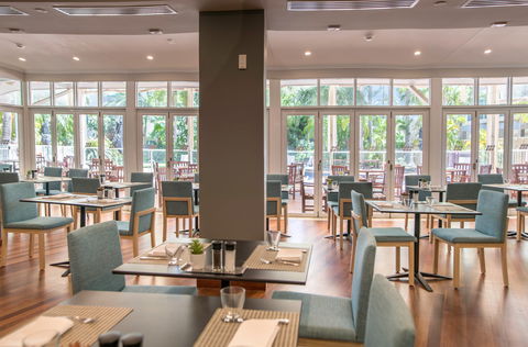 Poolside Restaurant And Bar - Restaurants Sydney 2