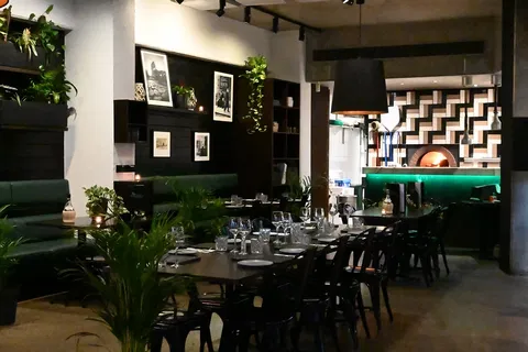 Crento Italian Restaurant - Restaurants Sydney 0