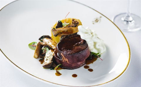 SJ's Brasserie - Restaurants Sydney 3
