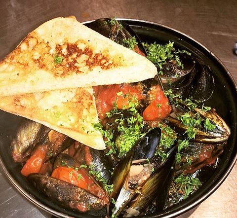 Rorkes Beer Wine Food - Restaurants Sydney 5