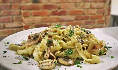 Napoli Wood Fired Pizzeria & Restaurant - Restaurants Sydney 5