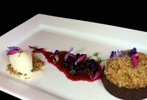 Vines Restaurant At Hollydene Estate - Restaurants Sydney 14