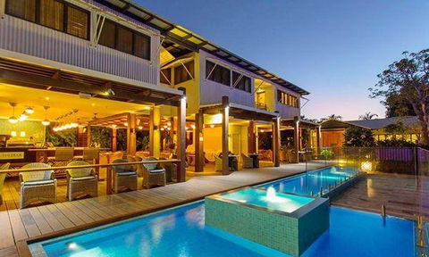 District 5 Bistro - Restaurants Sydney 10