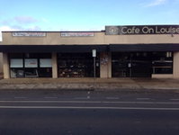 Cafe On Louise