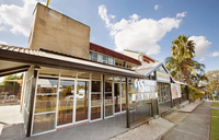 Commercial Hotel