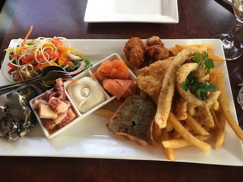 Stanley Hotel Bistro - Restaurants Sydney 0