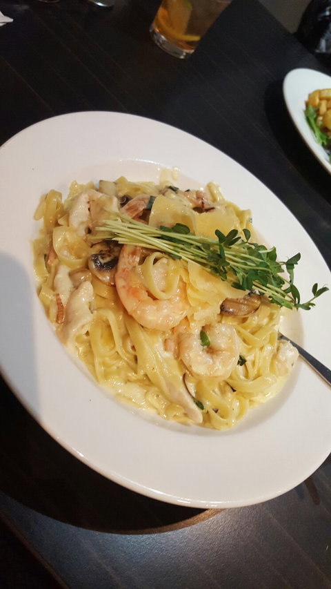 Cazalys Palmerston Club - Restaurants Sydney 5