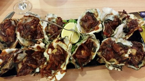 Palmerston Sports Club Inc–The Hub - Restaurants Sydney 0