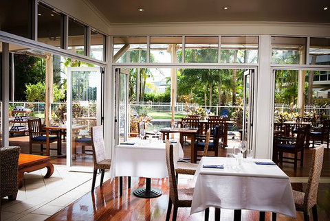 Poolside Restaurant - Restaurants Sydney 0