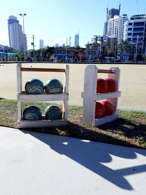 Broadbeach Bowls Club - Restaurants Sydney 5