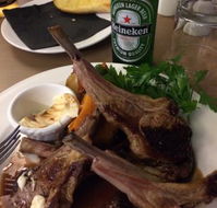 Cattlemans Country Motor Inn - Restaurants Sydney