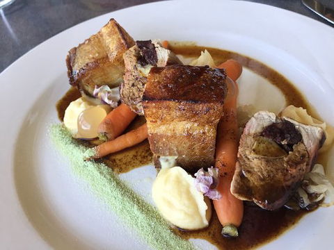 Flame Hill Vineyard & Restaurant - Restaurants Sydney 0